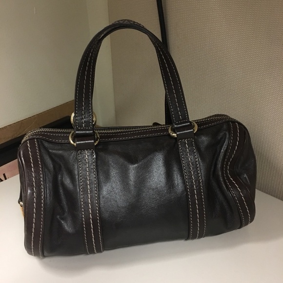 Gucci Boston Style Handbag Authentic - Picture 6 of 8